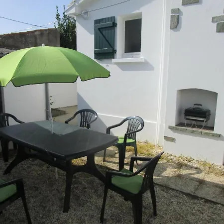 Maison Calme Proche Centre-ville, 3 Chambres, Jardin, 1,2 Km De La - - Fr-1-224-338