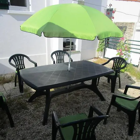 Maison Calme Proche Centre-ville, 3 Chambres, Jardin, 1,2 Km De La - - Fr-1-224-338 *